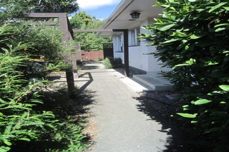 Photo of property in 2/9 Archdall Place, Avonhead, Christchurch, 8042