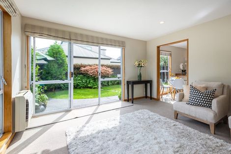 Photo of property in 2/38 Dover Street, St Albans, Christchurch, 8014