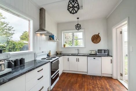 Photo of property in 13 Mcgregor Crescent, Masterton, 5810