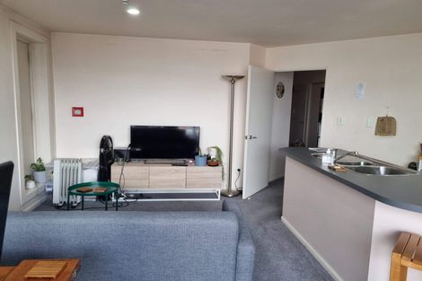 Photo of property in Grandstand Apartments, 12/80u Kent Terrace, Mount Victoria, Wellington, 6011