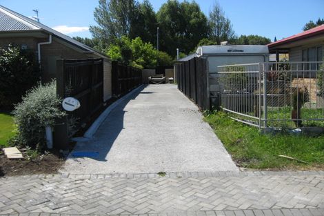 Photo of property in 27 Ridgewood Place, Shirley, Christchurch, 8061