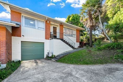 Photo of property in 2/21 Glamorgan Drive, Torbay, Auckland, 0630