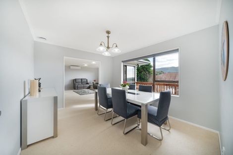 Photo of property in 60 Woodman Drive, Tawa, Wellington, 5028