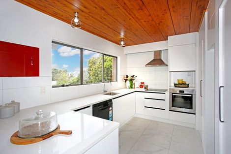 Photo of property in 10 Cameron Town Road, Pukekohe, 2678