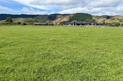 Photo of property in 11 Milbel Way, Levin, 5571
