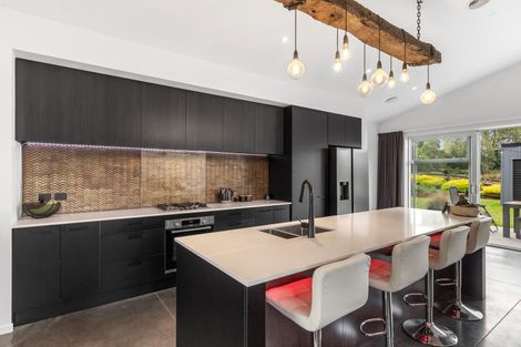 Photo of property in 13 Tari Road, Pukeatua, 3880