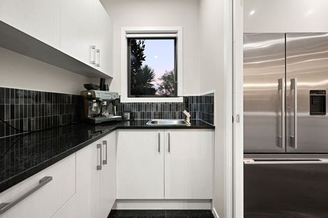 Photo of property in 202 Saint James Drive, Huntington, Hamilton, 3210