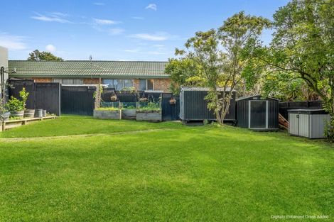 Photo of property in 3 San Ambrosio Rise, Henderson, Auckland, 0612