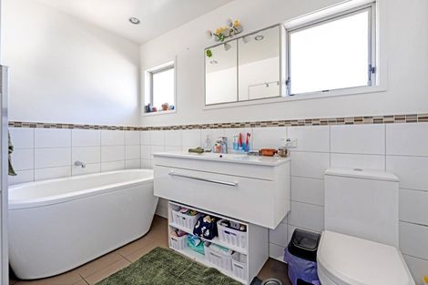 Photo of property in 35 Wellington Street, Te Hapara, Gisborne, 4010