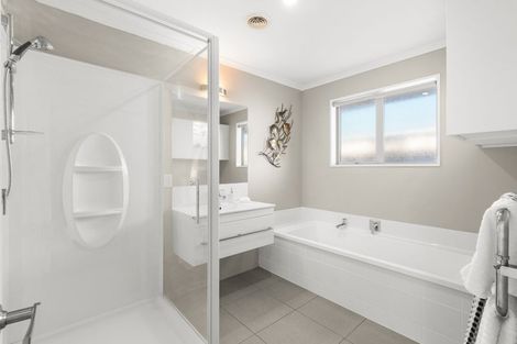 Photo of property in 1 Orca Lane, Parklands, Christchurch, 8083