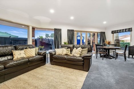 Photo of property in 152 Gravatt Road, Papamoa Beach, Papamoa, 3118