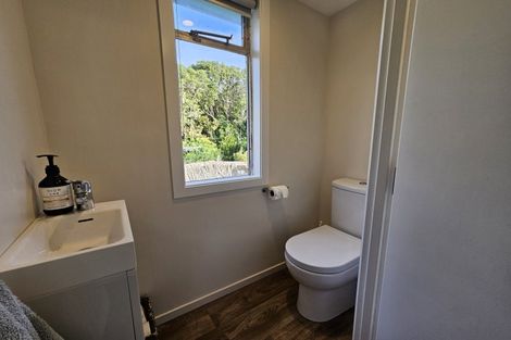 Photo of property in 7 Kowhai Street, Kaka Point, Balclutha, 9271