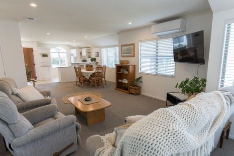 Photo of property in 53/22 Pyes Pa Road, Pyes Pa, Tauranga, 3112