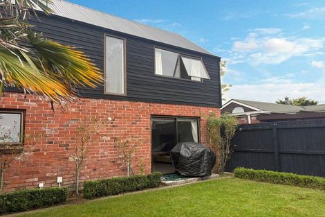 Photo of property in 2/12 Brittan Street, Linwood, Christchurch, 8011