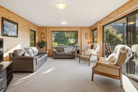 Photo of property in 29 Manuka Drive, Ngakuta Bay, Picton, 7281