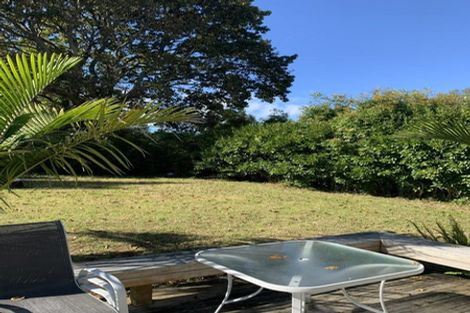 Photo of property in 2/3 Elliott Avenue, Bayview, Auckland, 0629