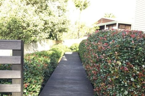 Photo of property in 19a Duncan Avenue, Te Atatu South, Auckland, 0610