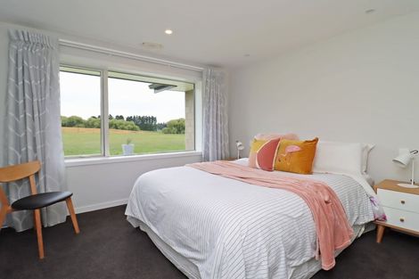 Photo of property in 21 Trailview Lane, Weston, Oamaru, 9401