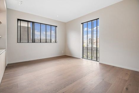 Photo of property in 47 Bristol Freighter Road, Hobsonville, 0616