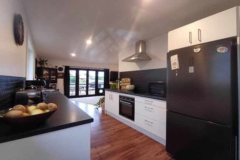 Photo of property in 4 Montgomery Avenue, Pukekohe, 2120