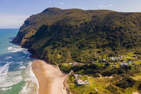 Photo of property in 616 Aranga Coast Road, Aranga, 0376