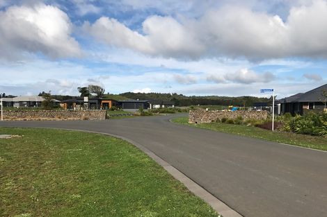 Photo of property in 11 Karanui Road, Te Kamo, Kamo, 0185