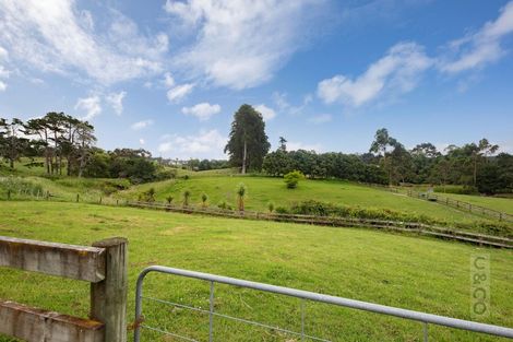 Photo of property in 17 Deacon Road, Riverhead, Kumeu, 0892