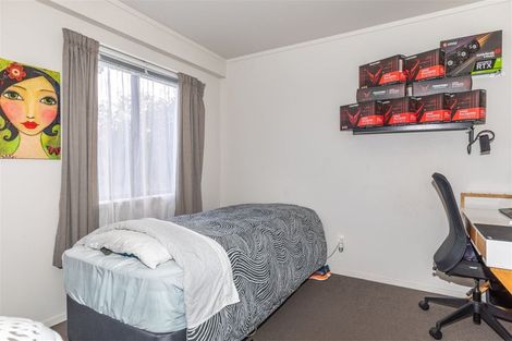 Photo of property in 17 Hakanoa Street, Huntly, 3700