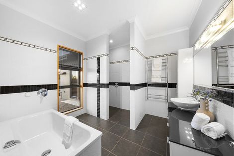 Photo of property in 24 Grace James Road, Pukekohe, 2120