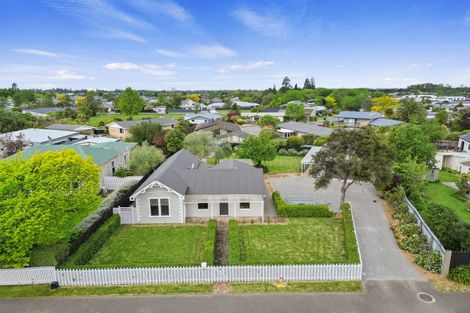 Photo of property in 98 King Street, Rangiora, 7400