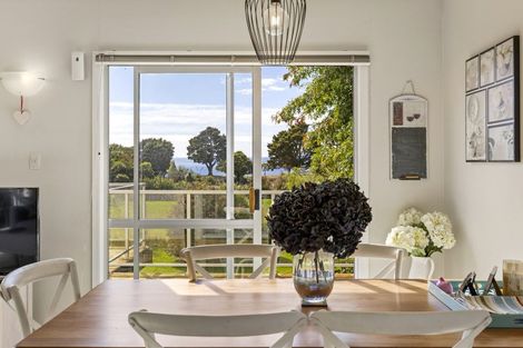 Photo of property in 64 Kaiuru Avenue, Pukawa Bay, Turangi, 3381