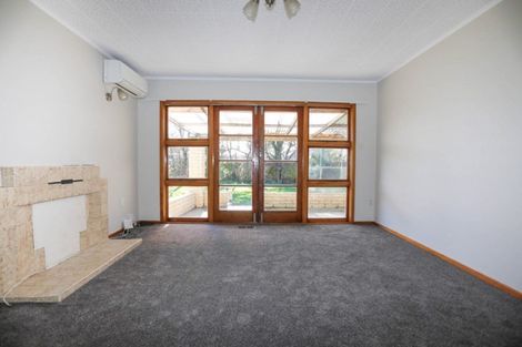 Photo of property in 10 Bellina Place, Broomfield, Christchurch, 8042