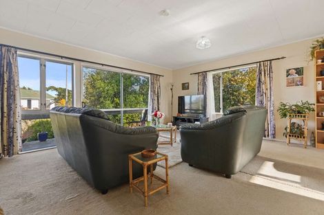 Photo of property in 86 Pohutukawa Drive, Owhata, Rotorua, 3010