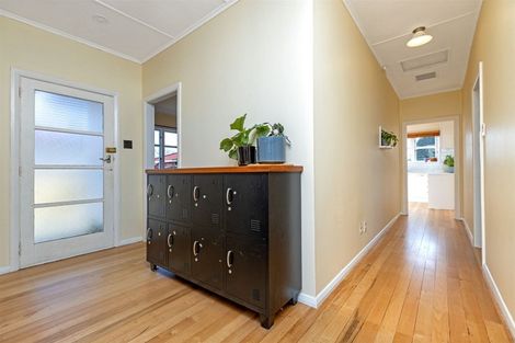 Photo of property in 95 Herbert Street, Masterton, 5810