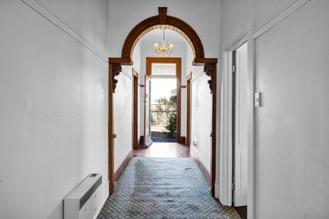 Photo of property in 5 Tawhiti Road, Hawera, 4610