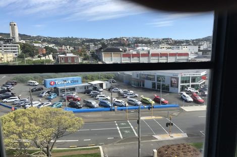 Photo of property in Grandstand Apartments, 10/80u Kent Terrace, Mount Victoria, Wellington, 6011