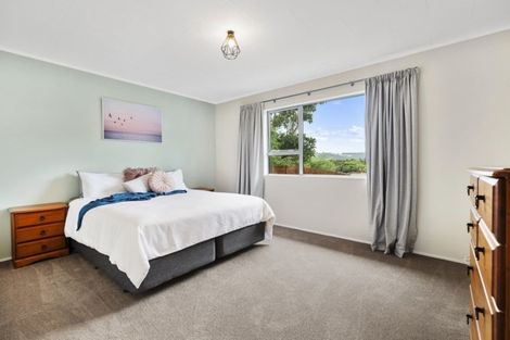 Photo of property in 17 The Sounding, Whitby, Porirua, 5024