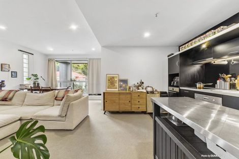 Photo of property in 5h/1 Hanson Street, Mount Cook, Wellington, 6021