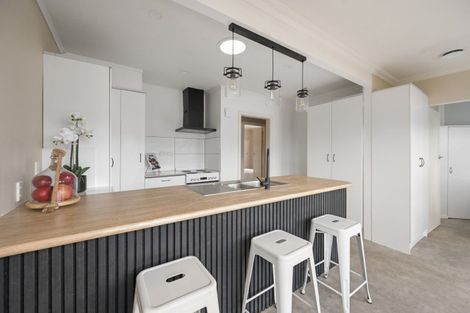 Photo of property in 1 Fleming Crescent, Maraenui, Napier, 4110