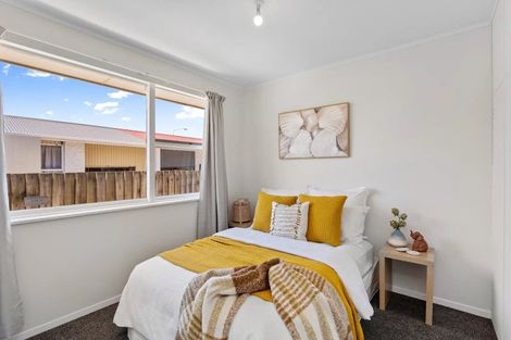 Photo of property in 2/759 Ferry Road, Woolston, Christchurch, 8023