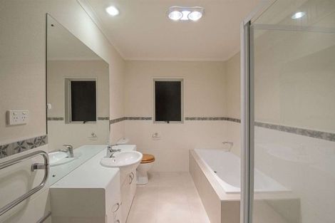 Photo of property in 88 Jeffs Road, Flat Bush, Auckland, 2016