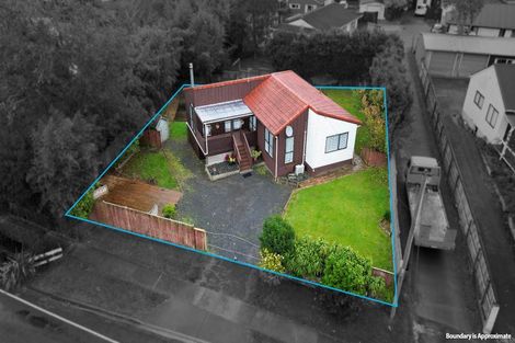 Photo of property in 82 Glen Road, Ranui, Auckland, 0612