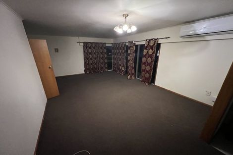 Photo of property in 2/54 Great South Road, Manurewa, Auckland, 2102