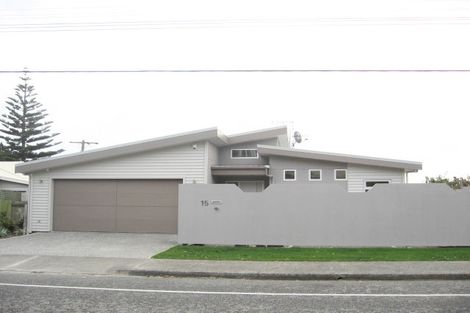 Photo of property in 15 Rosetta Road, Raumati South, Paraparaumu, 5032
