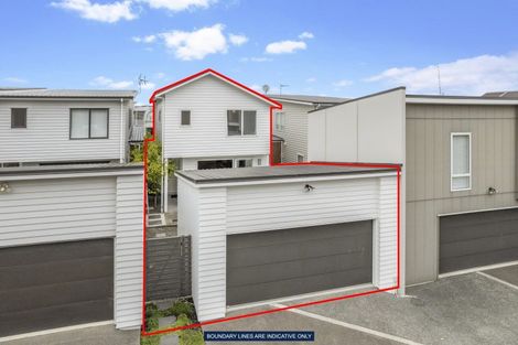Photo of property in 2 Kotuku Lane, Hobsonville, Auckland, 0616