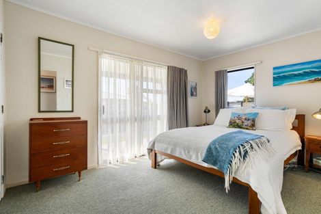 Photo of property in 215a Papanui Road, Whangamata, 3620