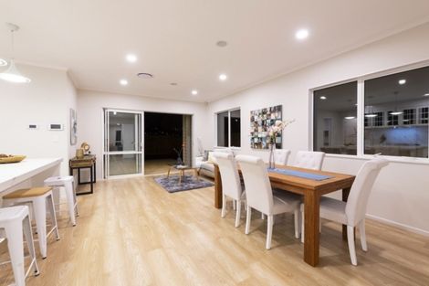 Photo of property in 30 Carrickdawson Drive, Flat Bush, Auckland, 2019