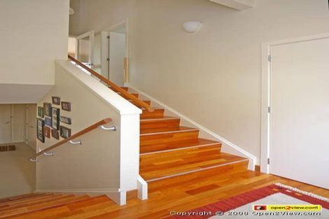 Photo of property in 365 Willis Street, Mount Cook, Wellington, 6011