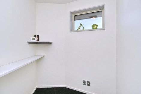 Photo of property in 18 Oratia Grove, Northwood, Christchurch, 8051