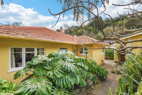 Photo of property in 1 Charlotte Street, The Brook, Nelson, 7010